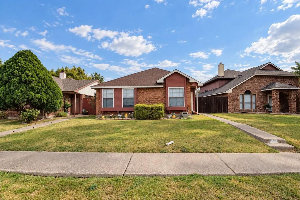 1733 Wheatfield Drive, Mesquite