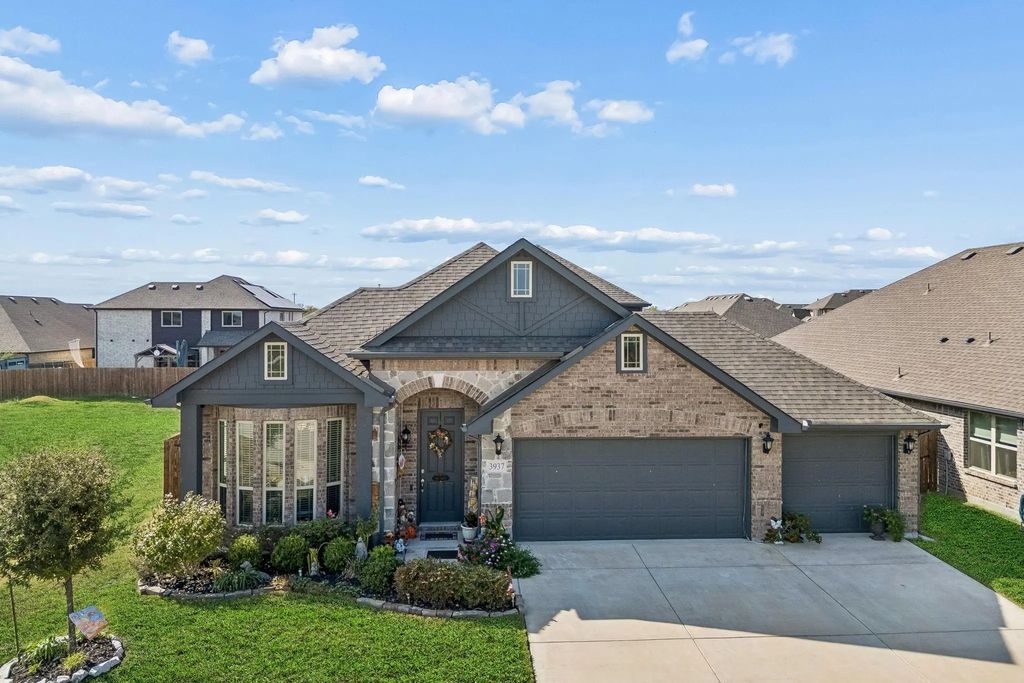 3937 Holly Springs Lane, Kaufman