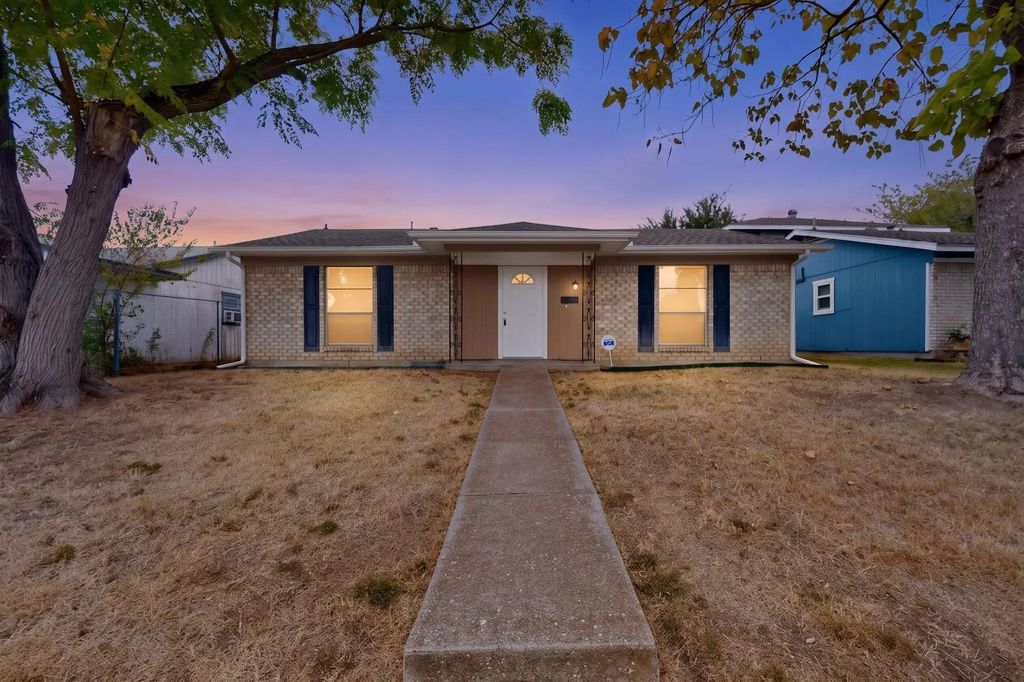 9839 Glengreen Drive, Dallas