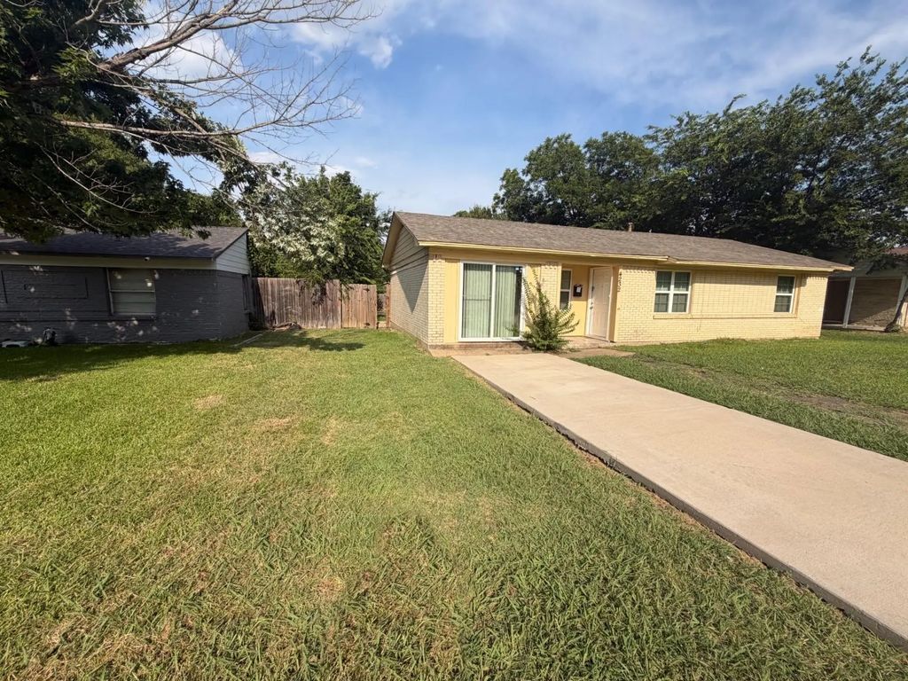 4232 Scottsdale Drive, Mesquite