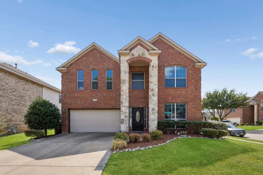4361 Mountain Crest Drive, Fort Worth