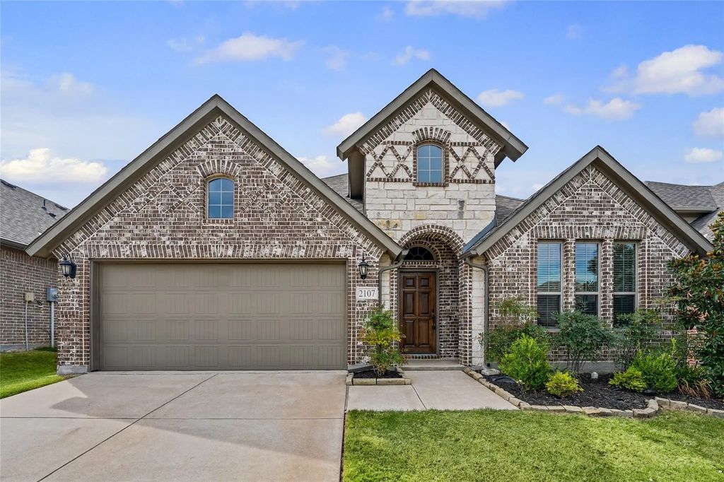 2107 Victoria Lane, Princeton