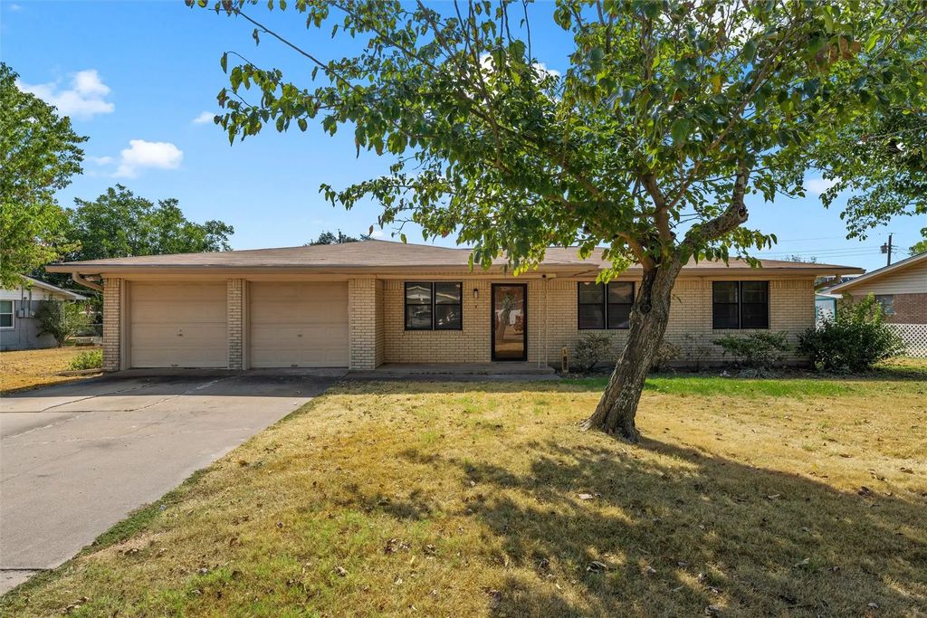 107 E Dawn Drive, Robinson
