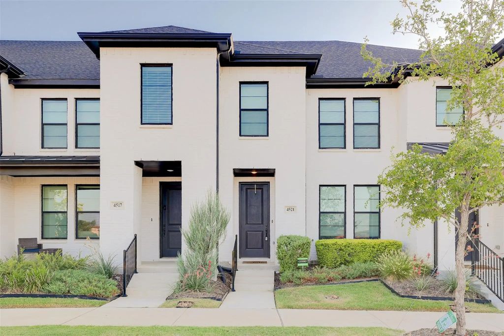 4521 Bishop Street, North Richland Hills