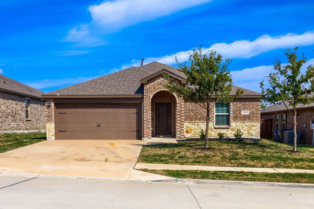 1212 Rountree Court, Celina