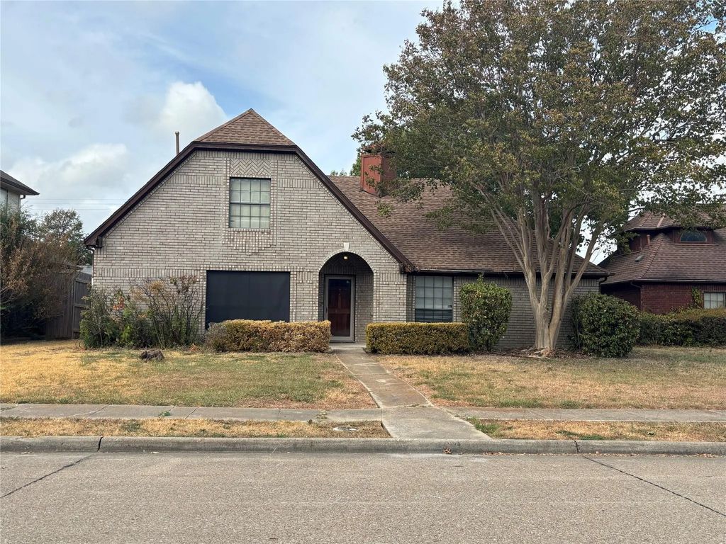 2524 Heatherdale Drive, Mesquite