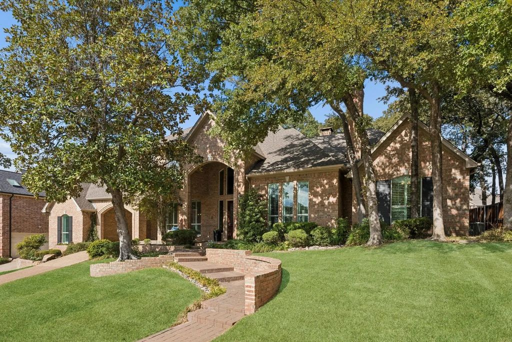 2865 Woodhollow Drive, Highland Village