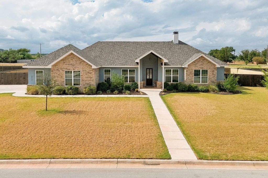 212 Runnymede Way, Abilene