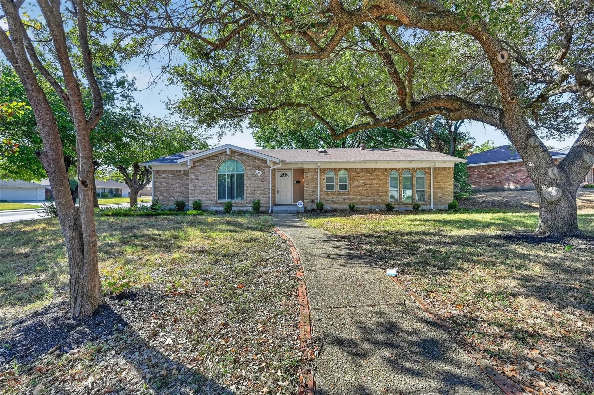Photo of Listing #21400271