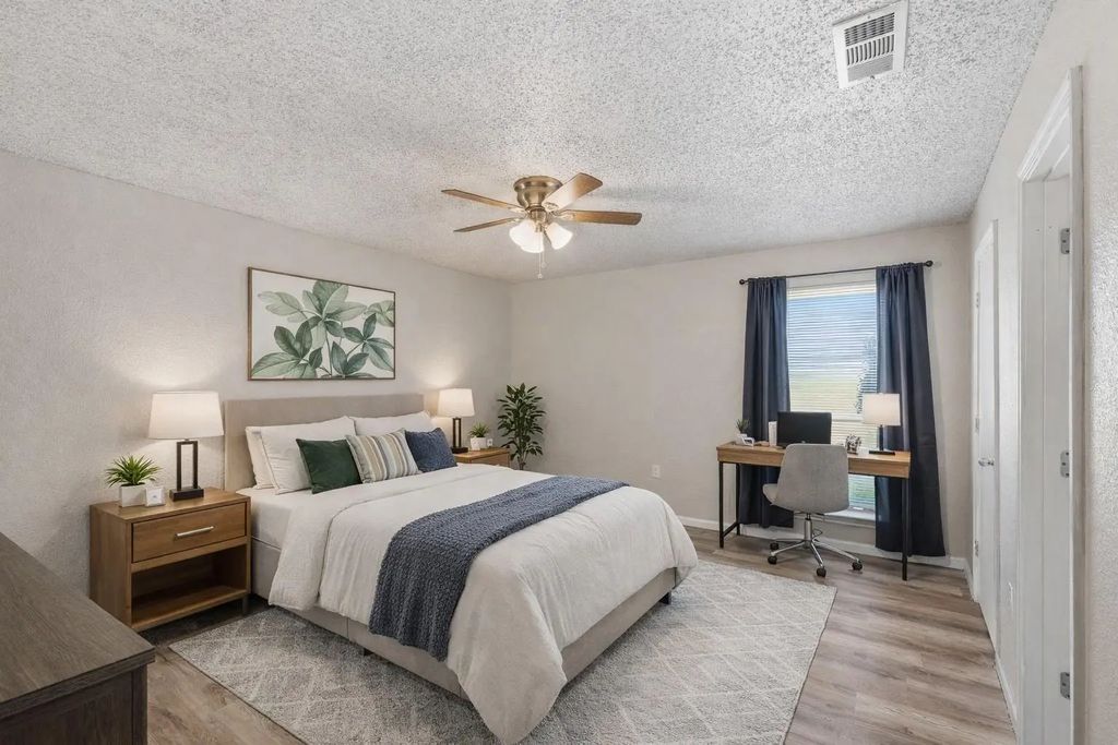2306 Carol Good Lane, Carrollton