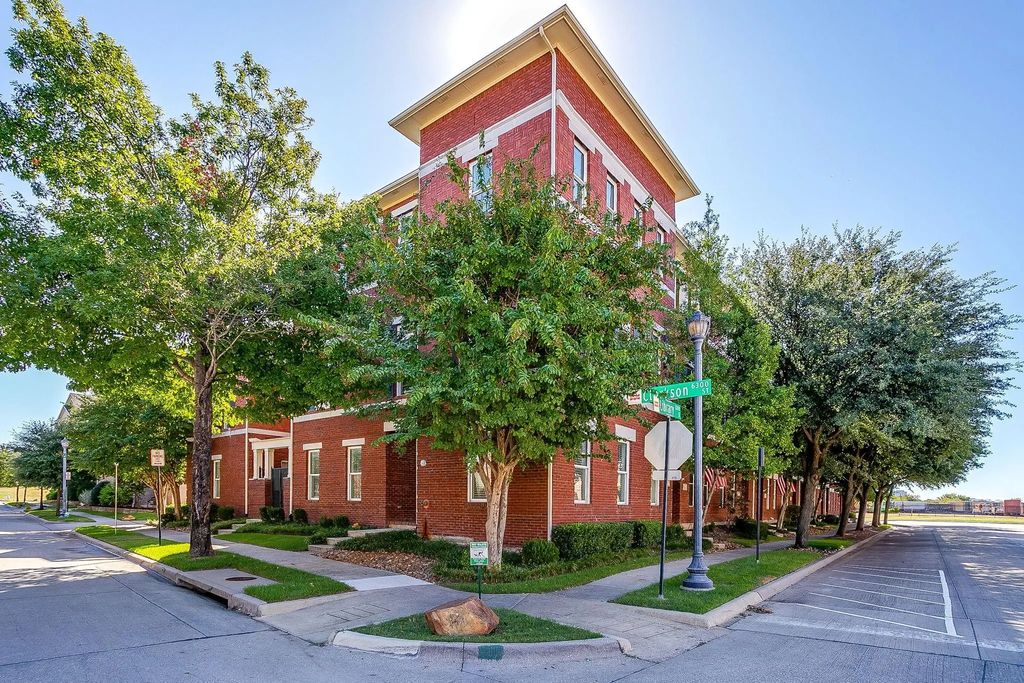 8274 Library Street, Frisco