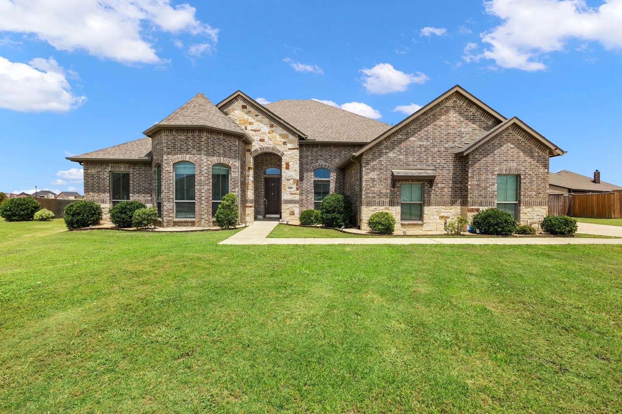 Photo of Listing #21400404