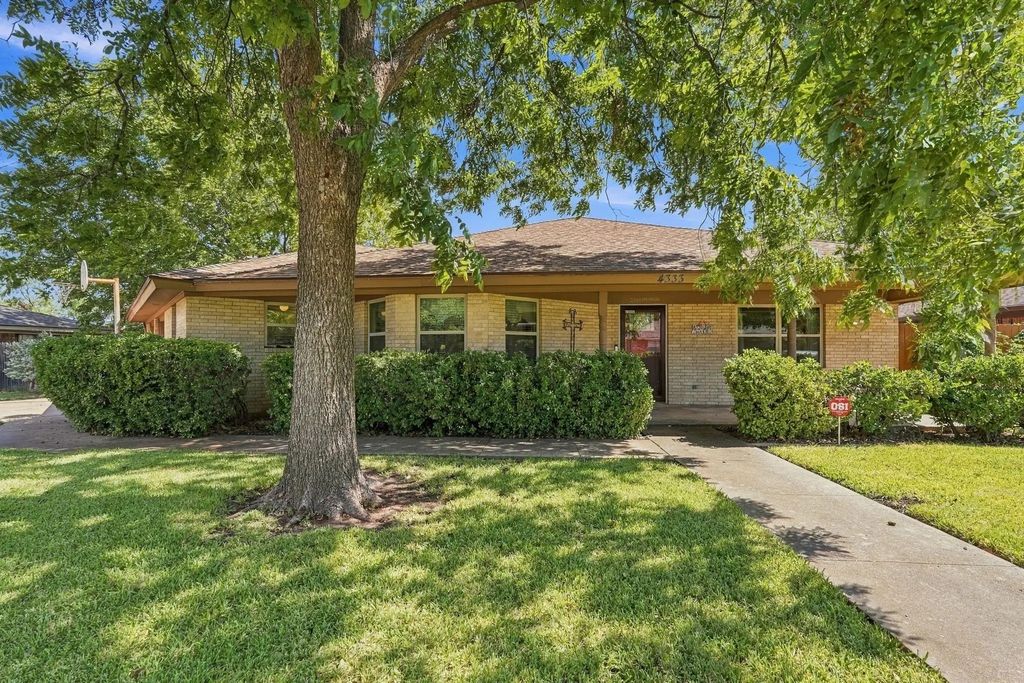 4333 Caprock Road, Abilene