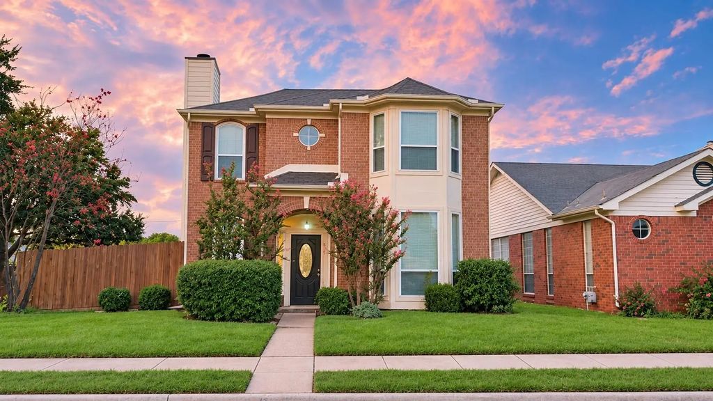 628 Raintree Circle, Coppell