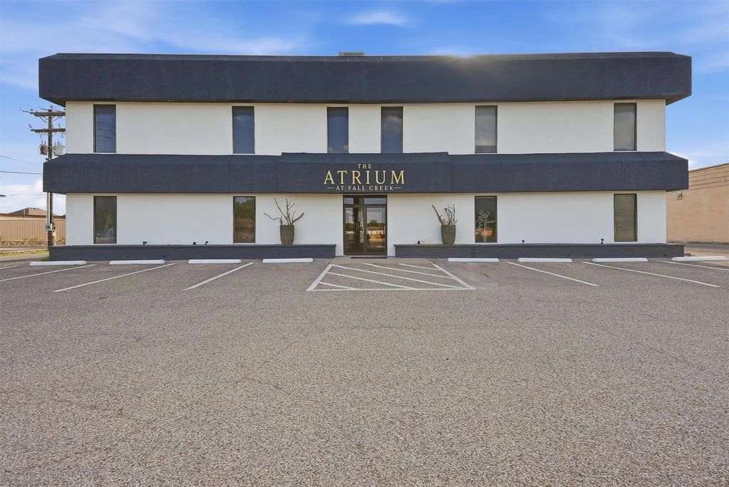 3230 Fall Creek Highway, Granbury