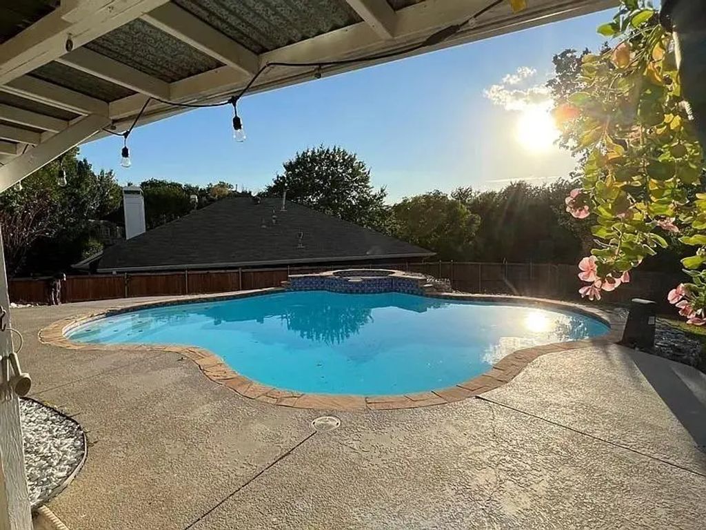 1209 Mill Spring Drive, Garland