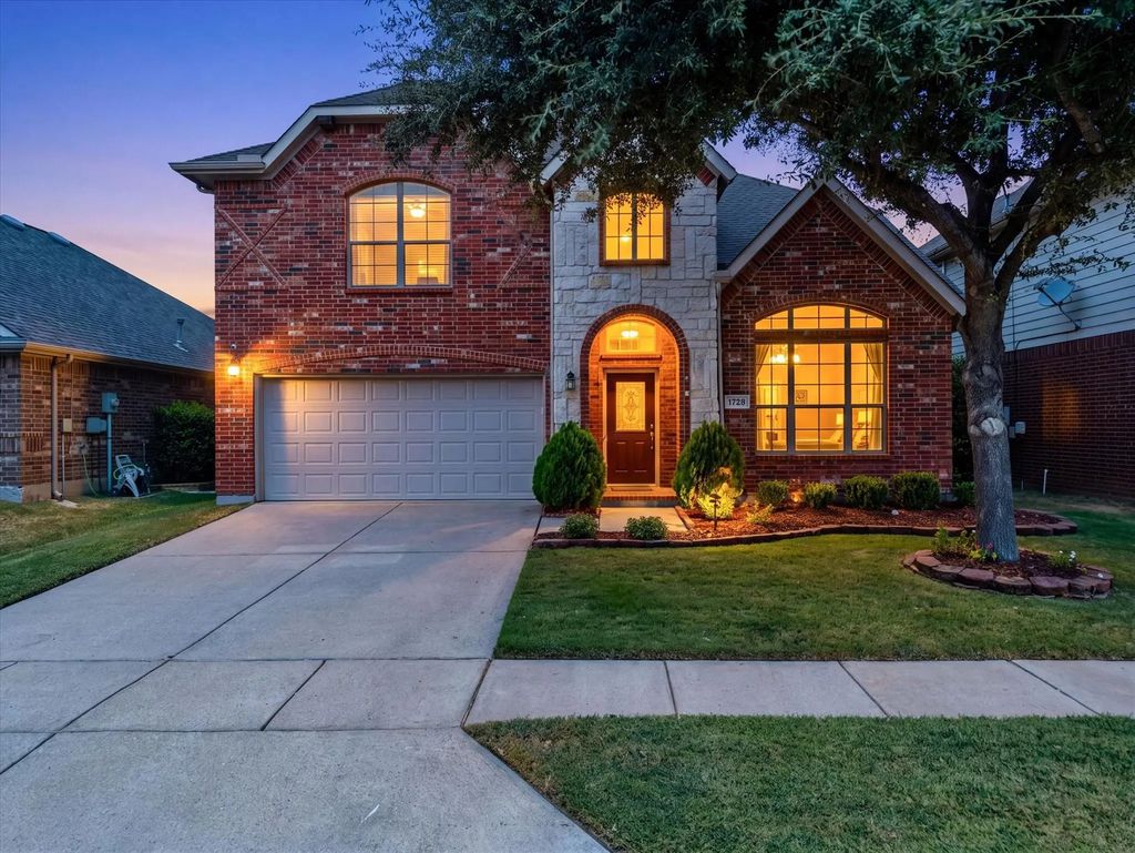 1728 Lake Way Drive, Little Elm
