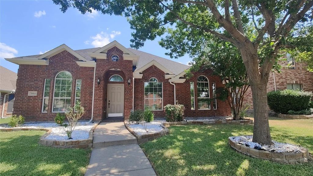 7004 Canyonbrook Drive, Plano