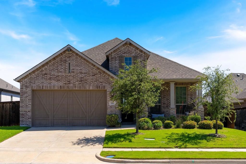 1913 Recioto Drive, McLendon Chisholm