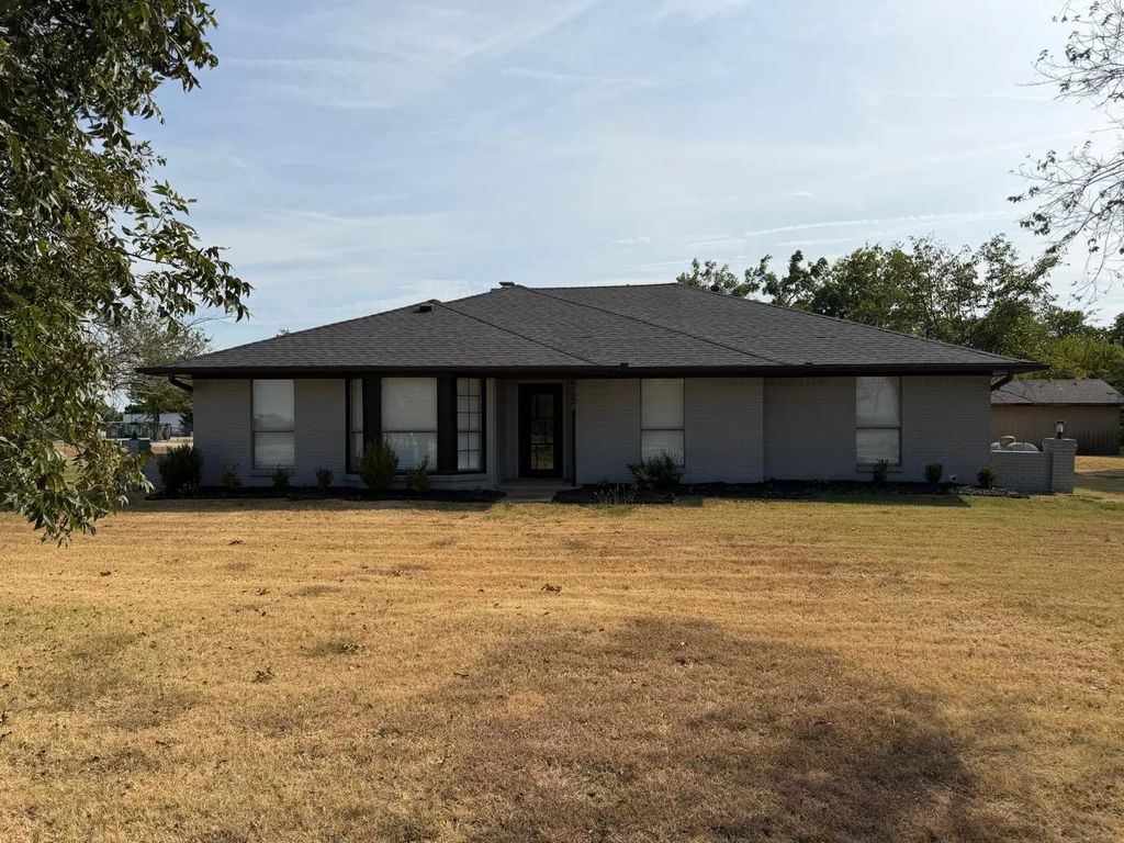 2928 Almeta Lane, McKinney