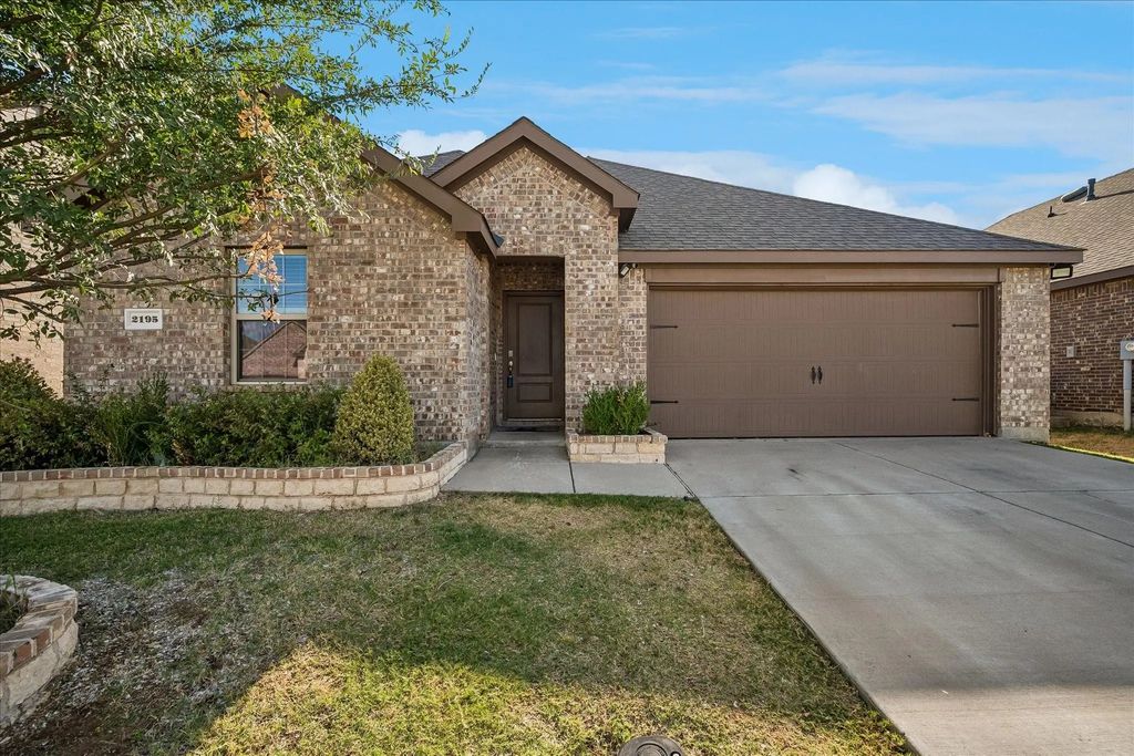 2195 Agarita Way, Princeton