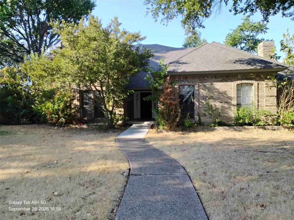 2821 Piedra Drive, Plano