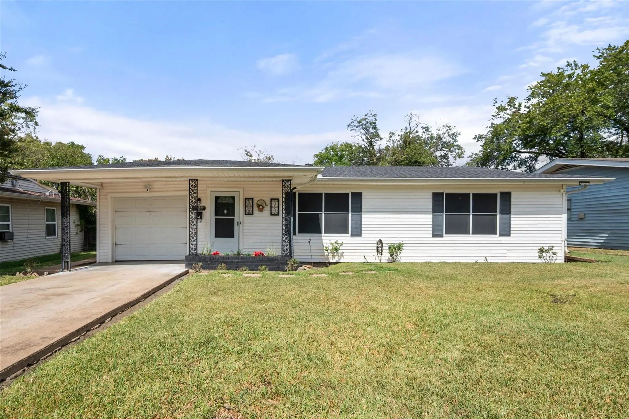 Photo of Listing #21400775