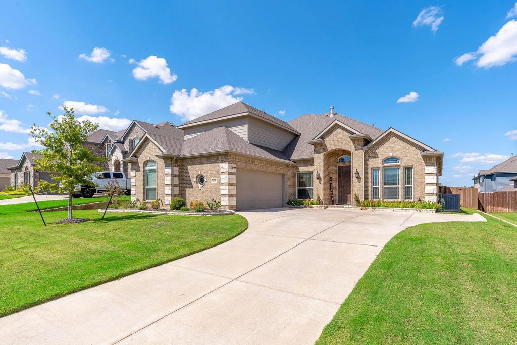 1705 Stags Leap Trail, Kennedale