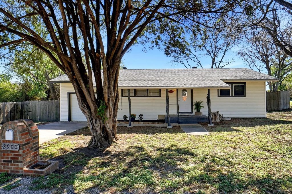 2900 Broadview Drive, Sansom Park