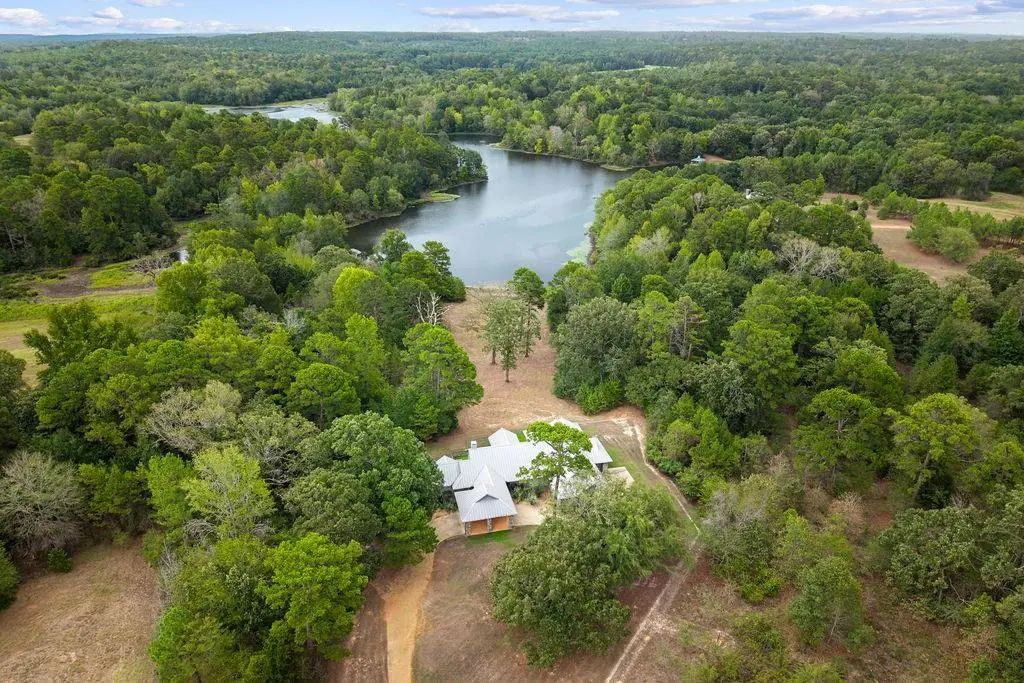 1322 Private Road 7891, Mineola