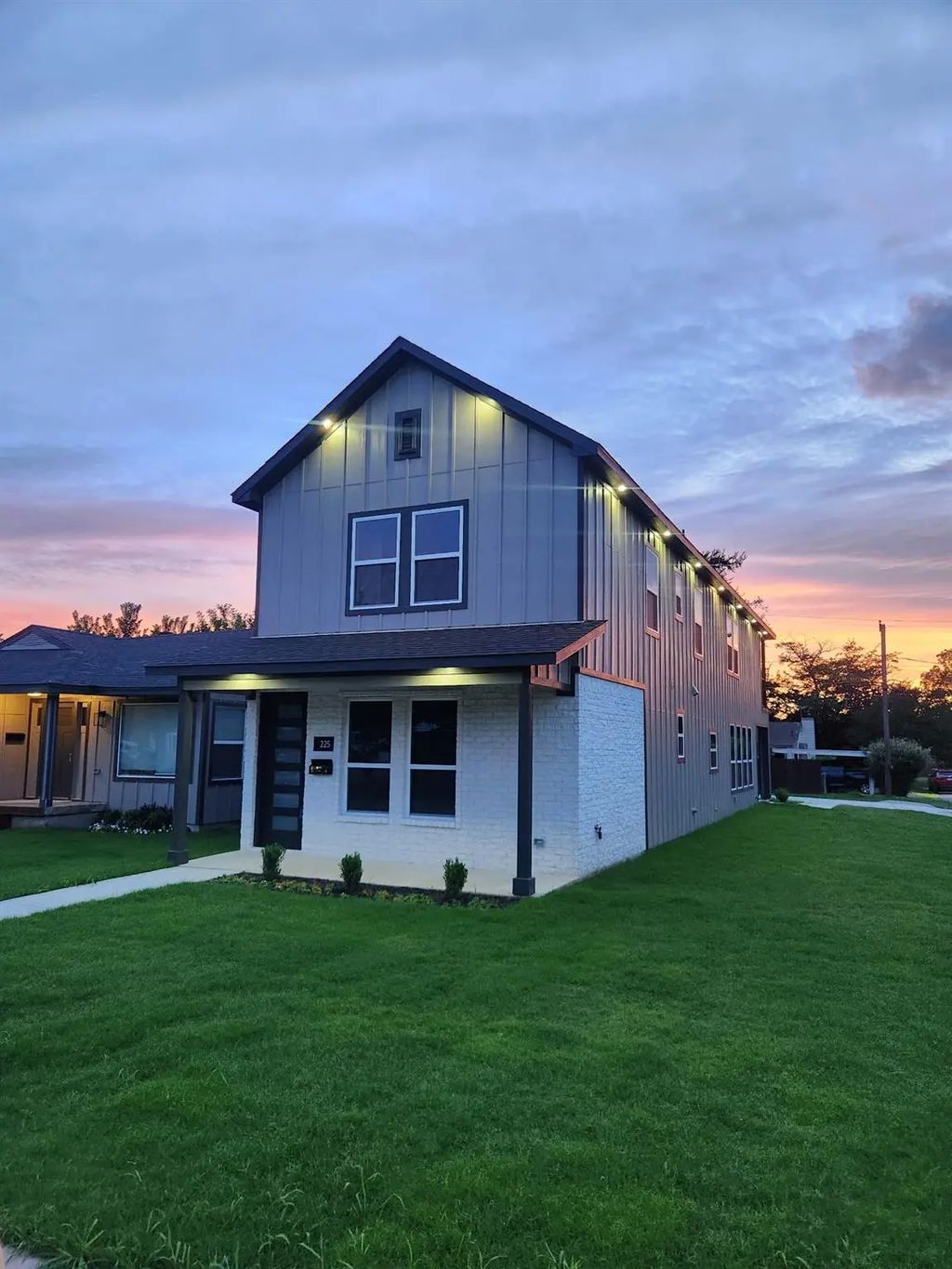 225 Nw 16th Street, Grand Prairie