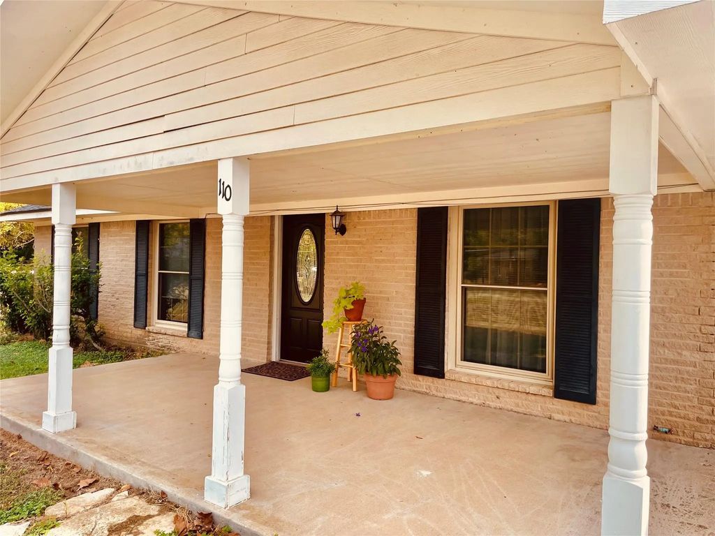 110 Mary Alice Drive, Valley Mills