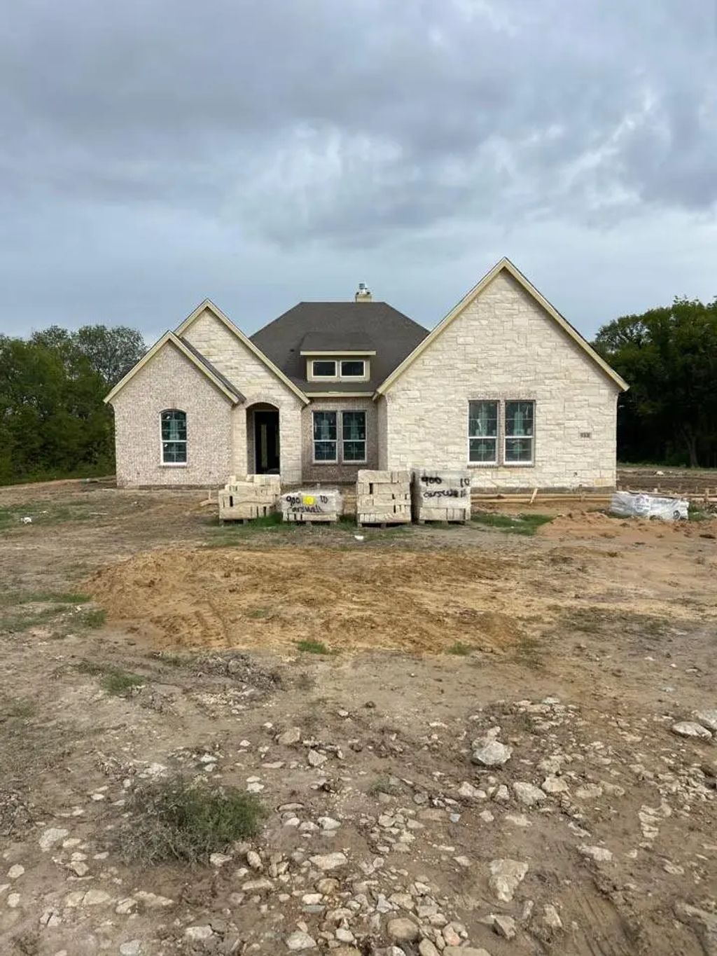 900 Carswell Court, Van Alstyne