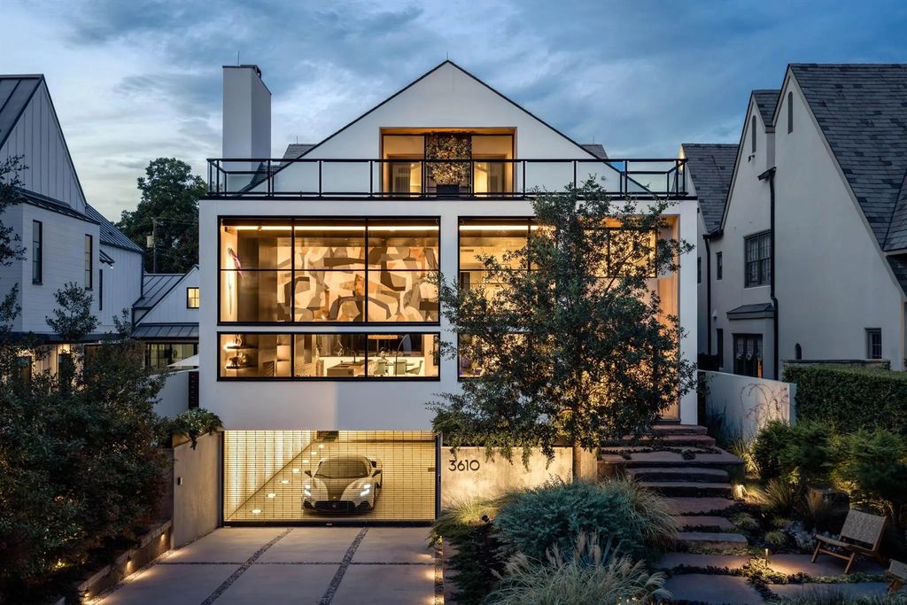 3610 Lindenwood Avenue, Highland Park
