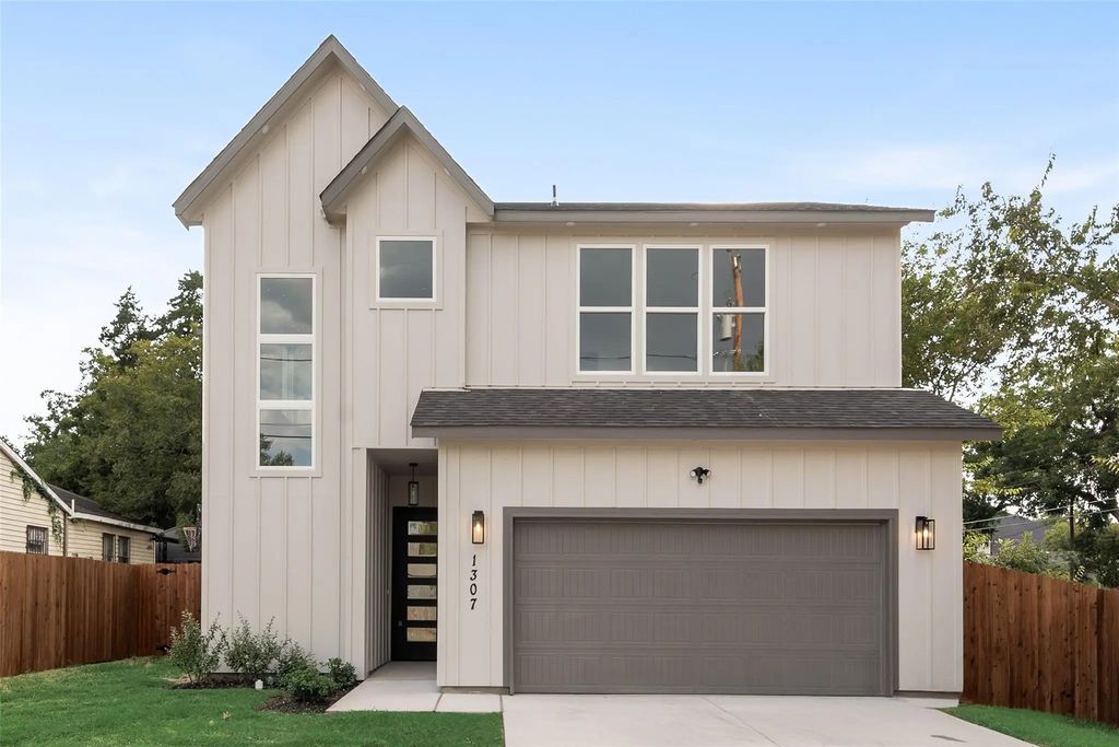 1307 Diceman Avenue, Dallas
