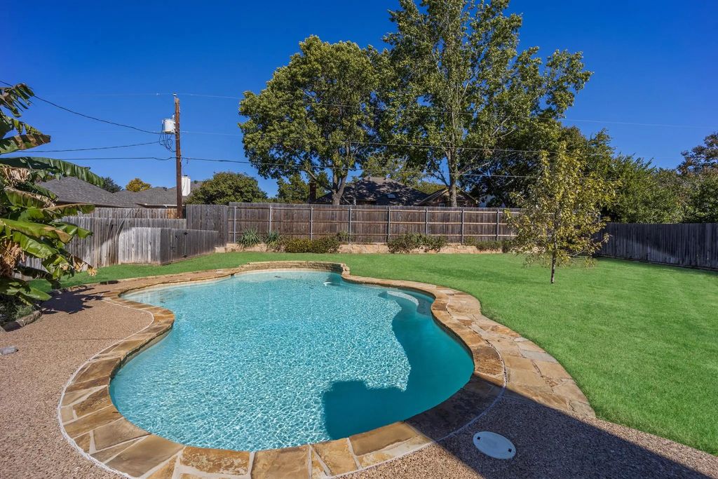 3505 Fox Meadows Drive, Colleyville