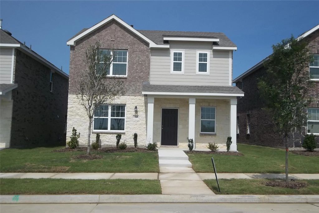 3208 Dillonwood Street, Celina
