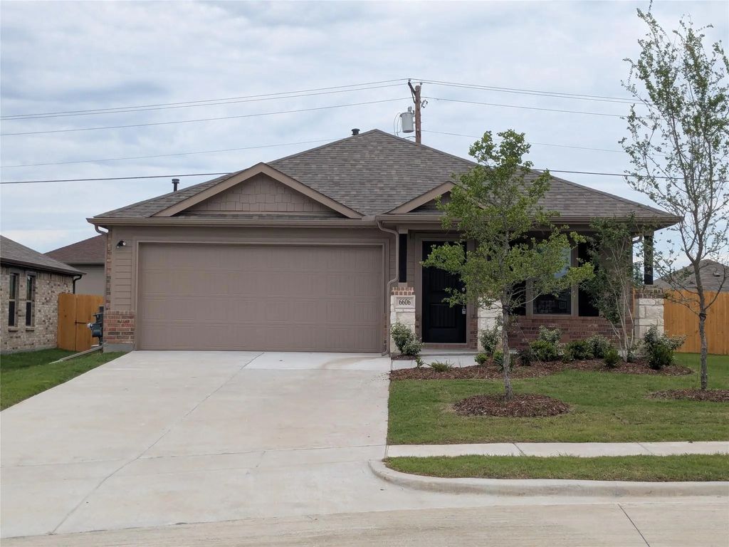 6606 Pattison Lane, Greenville