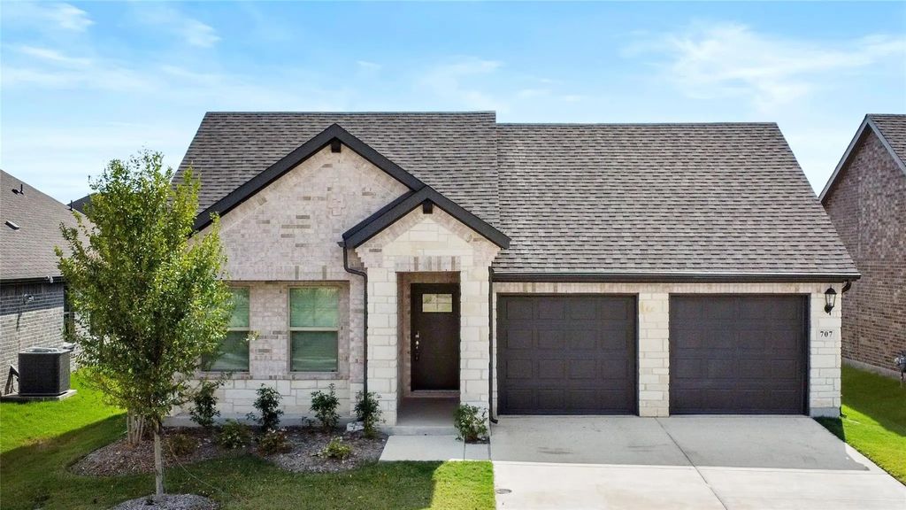 707 Whispering Winds Trail, Princeton