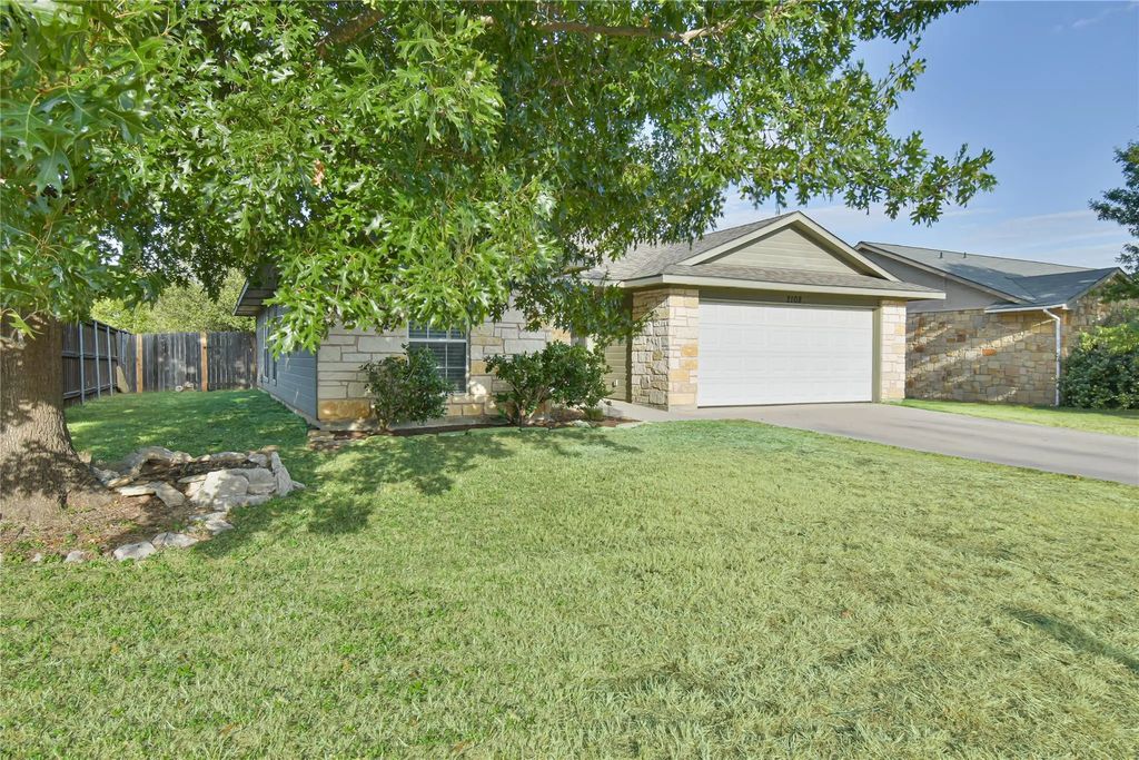 2108 8th Street, Brownwood