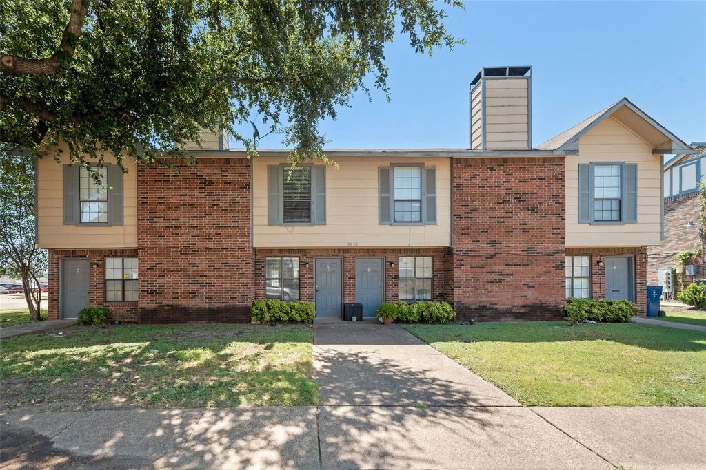 2826 Wimbledon Court B, Garland