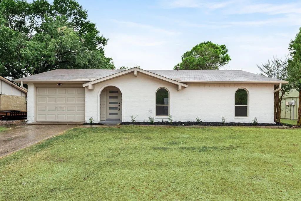 3357 Nottingham Lane, Plano