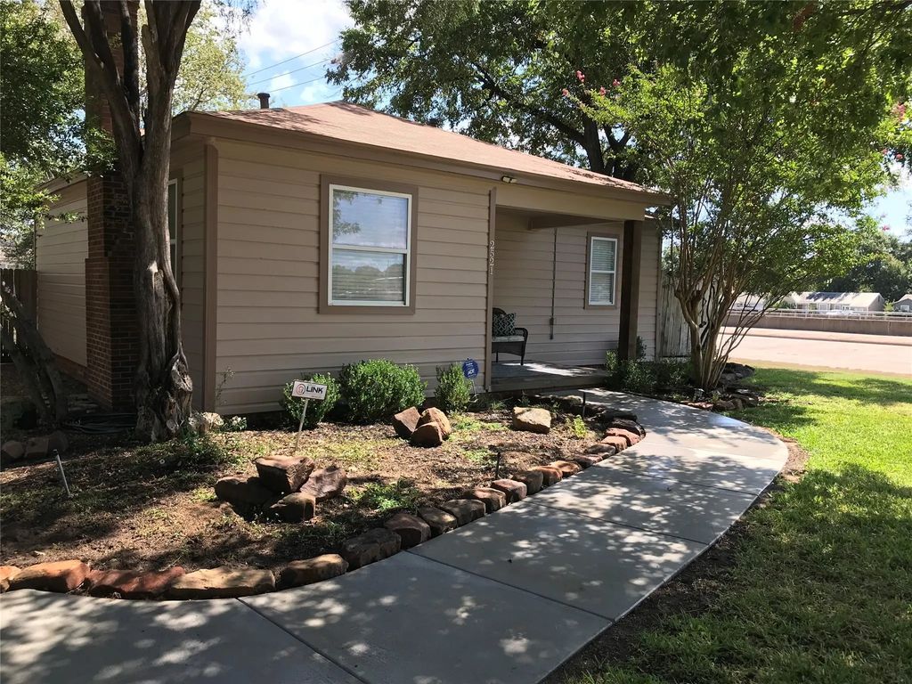 2521 Littlepage Street, Fort Worth