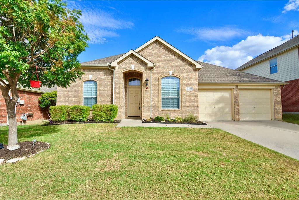 12420 Grey Twig Drive, Fort Worth