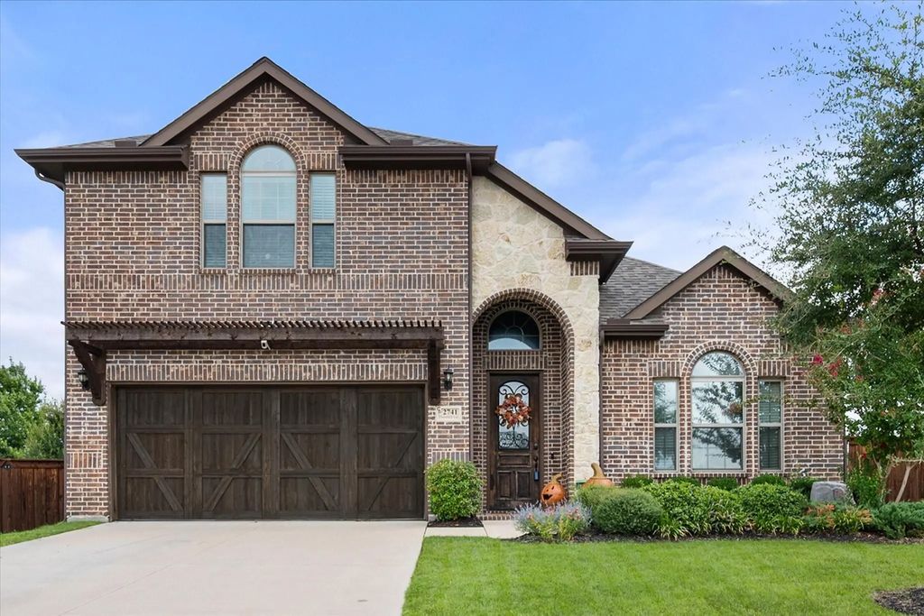 2741 Thornhill Lane, Mansfield