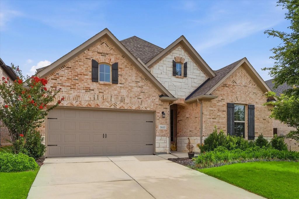 2637 Basswood Drive, Northlake