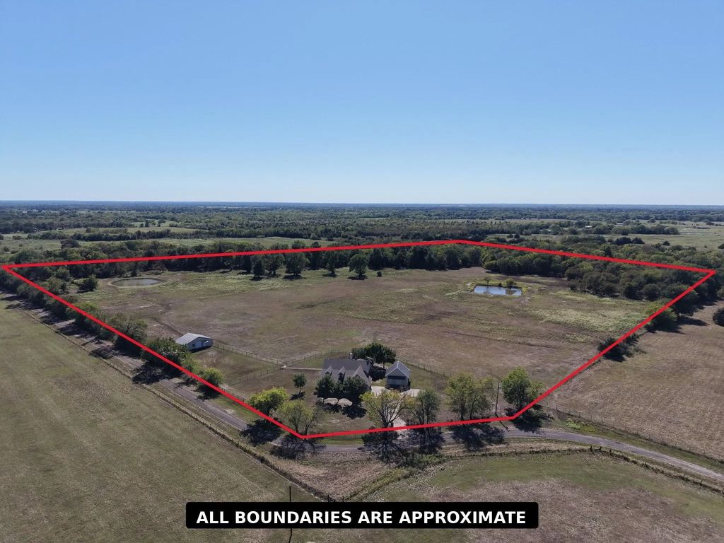 2770 County Road 4129, Cumby