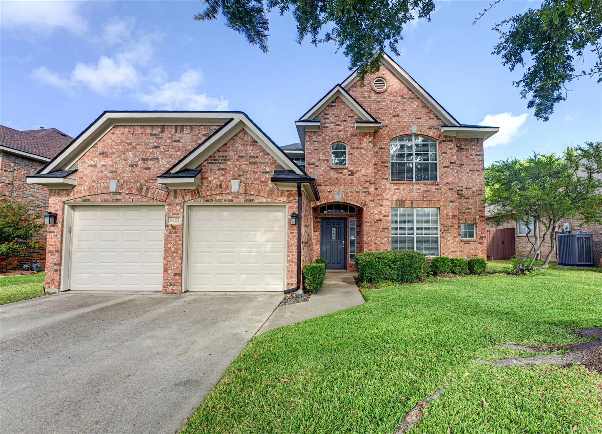 Photo of Listing #21402167