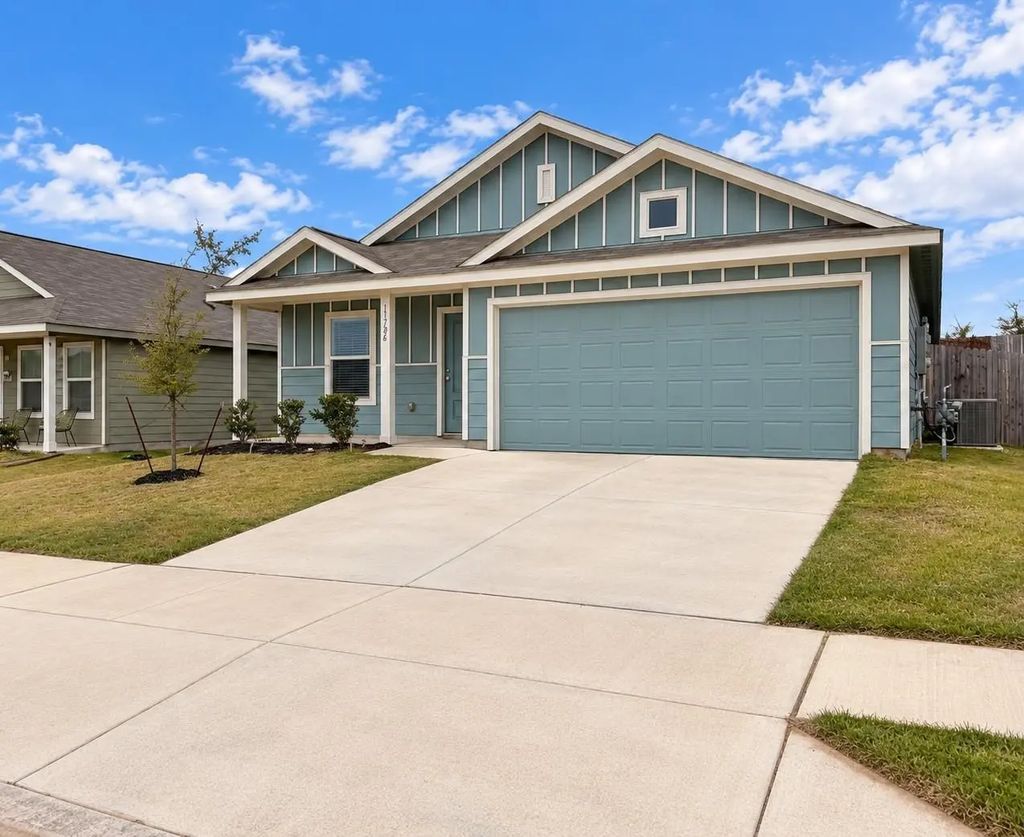 11726 Bone Spring Drive, Rhome