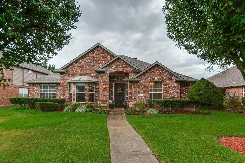 5406 Xavier Place, Richardson